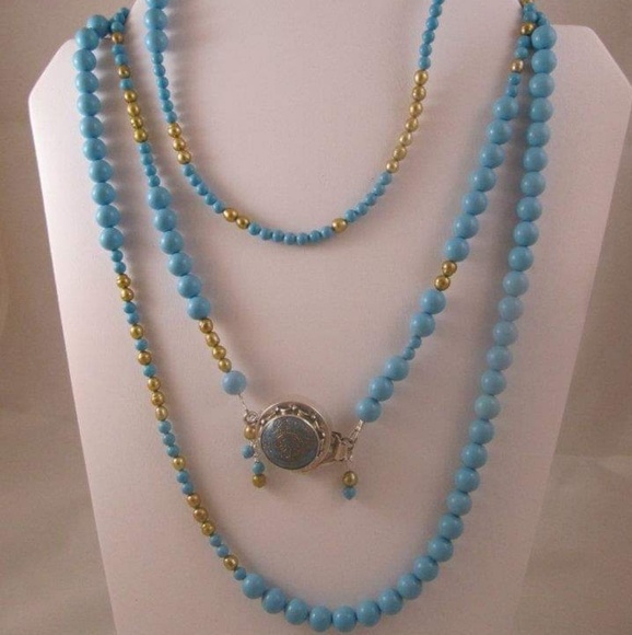 Turquoise Blue Wraparound Necklace and earrings se